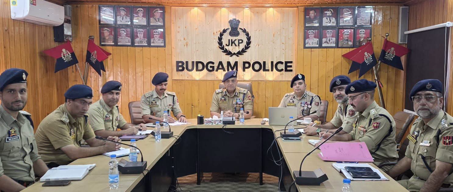 'IGP Kashmir reviews security and crime situation '