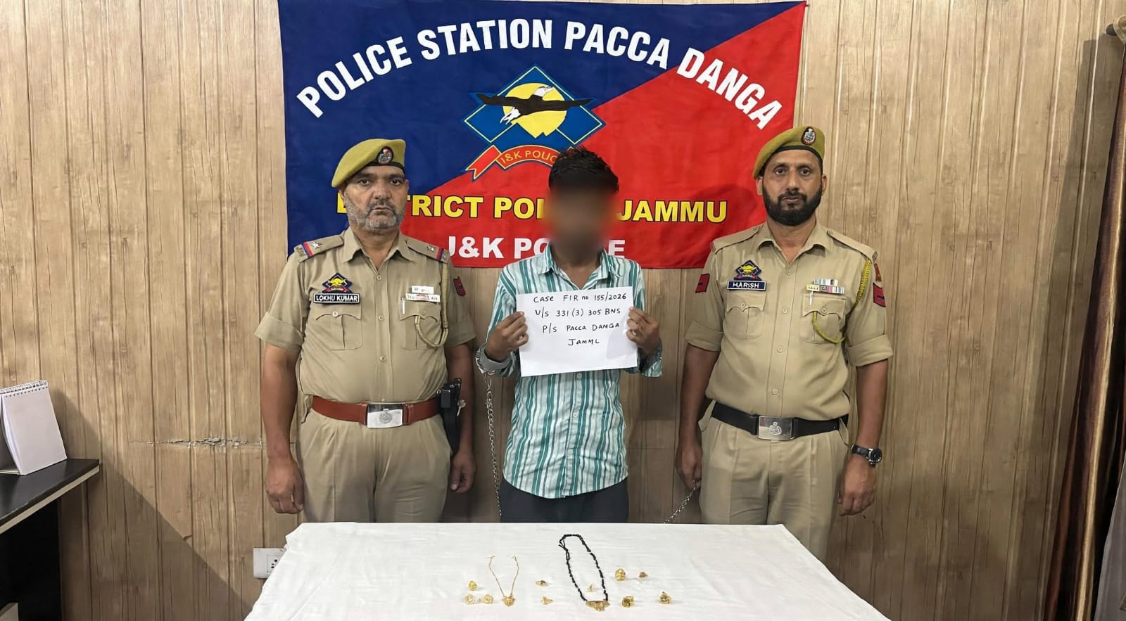 'Jammu Police Solves House Theft Case In Pacca Danga; Stolen Gold Worth Rs. 7 Lakhs Recovered'